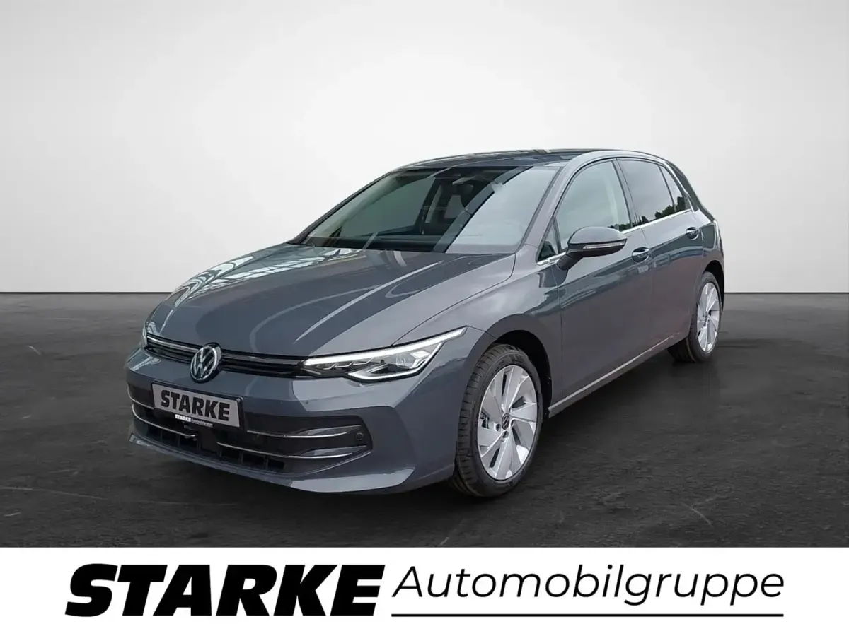 Neu VW Golf VIII Style 150 PS (110 kW) 2025 Grau Limousine