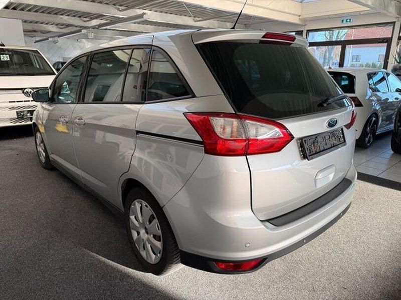Gebraucht Ford Grand C-Max 140 PS (102 kW) 2011 Silber Van / Kleinbus