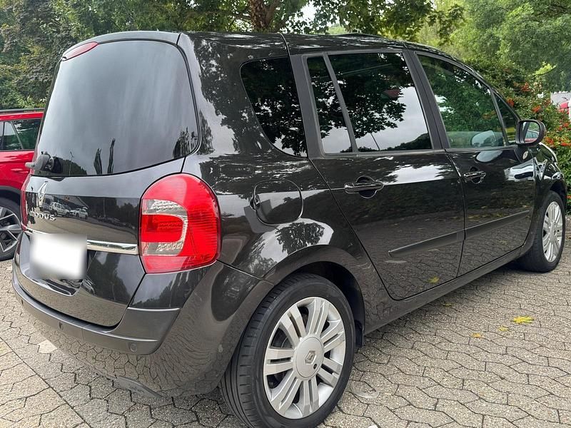 Gebraucht Renault Grand Modus Dynamique 101 PS (74 kW) 2010 Schwarz Van / Kleinbus