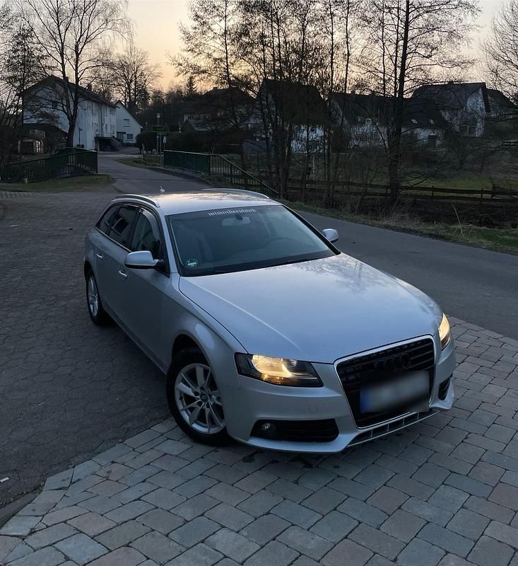 Gebraucht Audi A4 120 PS (88 kW) 2011 Silber Kombi