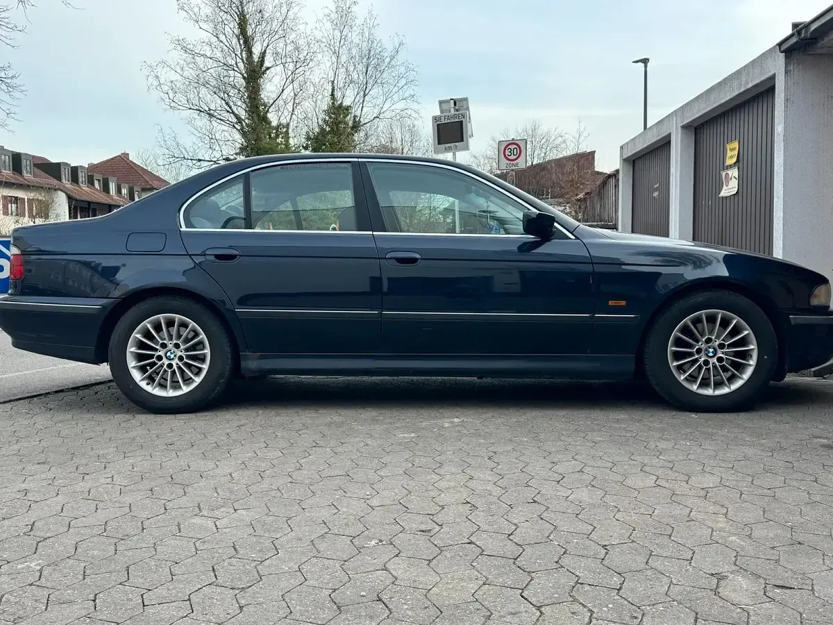 Gebraucht BMW 520 150 PS (110 kW) 2000 Blau Limousine