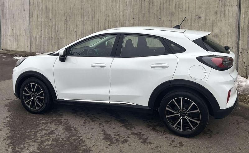 Gebraucht Ford Puma Titanium 125 PS (91 kW) 2021 Frost weiß SUV