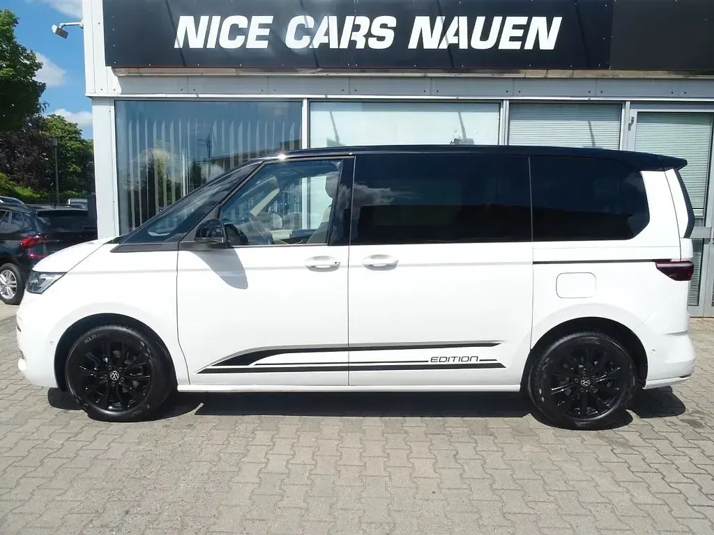 Gebraucht VW Multivan 150 PS (110 kW) 2025 Weiß Van / Kleinbus