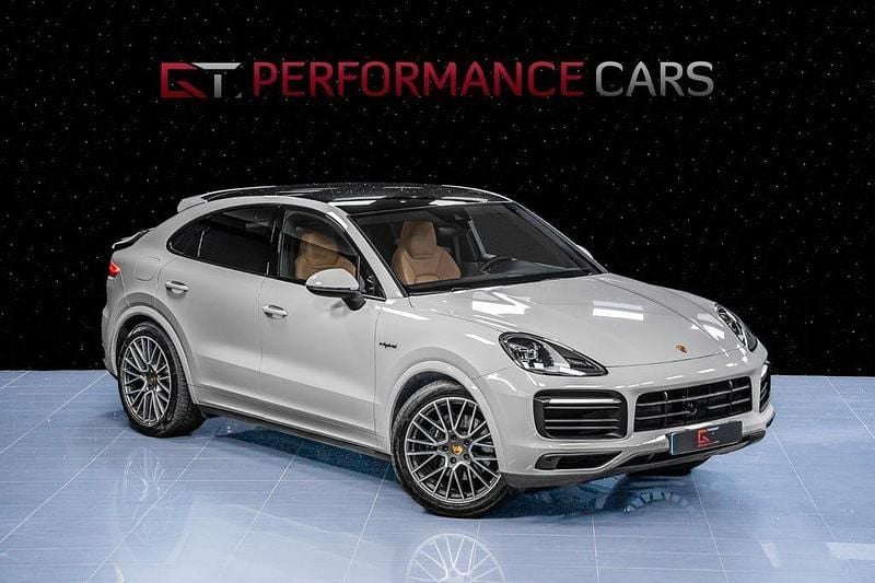 Grau Gebraucht 2023 Porsche Cayenne SUV | 86.490 € (Superpreis) - Bild 1/3