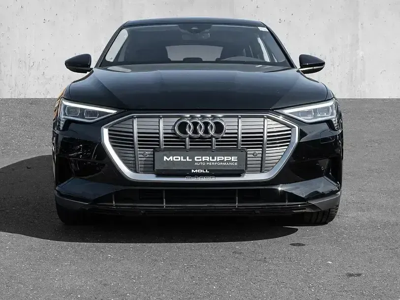 Używany Audi e-tron Advanced Plus 300 kW (408 KM) 2023 Czarny SUV