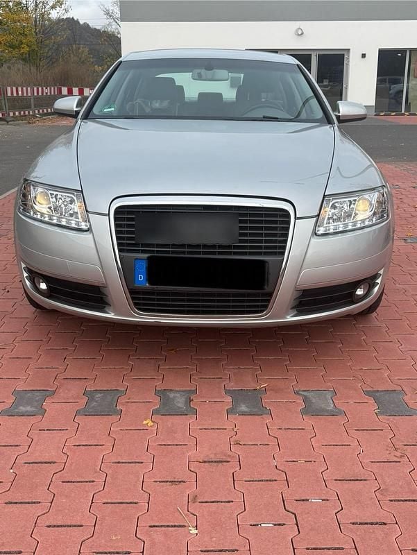 Silber Gebraucht 2004 Audi A6 S-Line Limousine | 3.899 € (Fairer Preis) - Bild 1/4