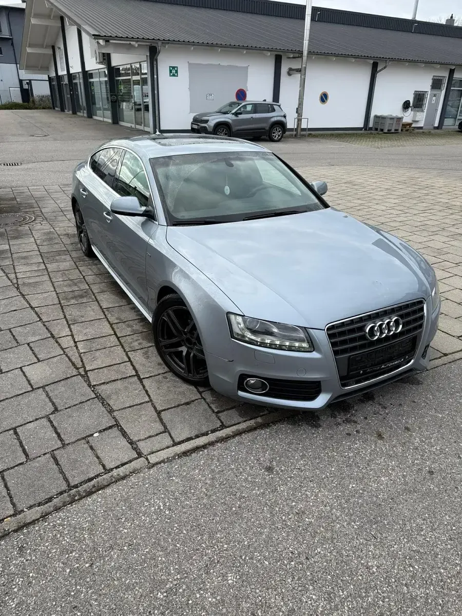 Gebraucht Audi A5 Sportback S-Line 190 PS (139 kW) 2011 Silber Kleinwagen