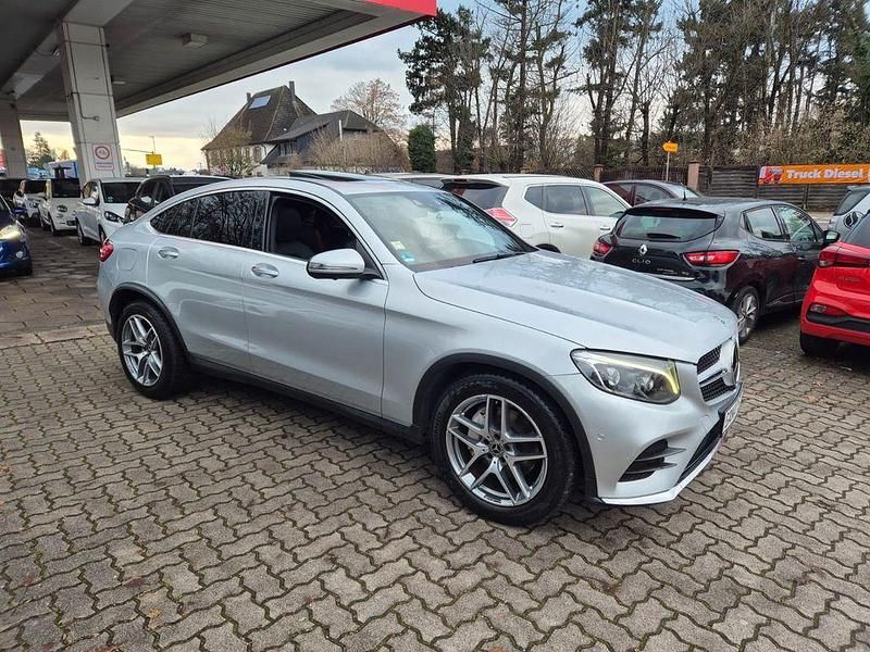 Gebraucht Mercedes GLC300 245 PS (180 kW) 2017 Silber Coupé