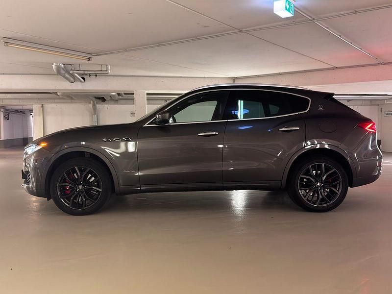 Gebraucht Maserati Levante GranLusso 430 PS (316 kW) 2018 Grau SUV