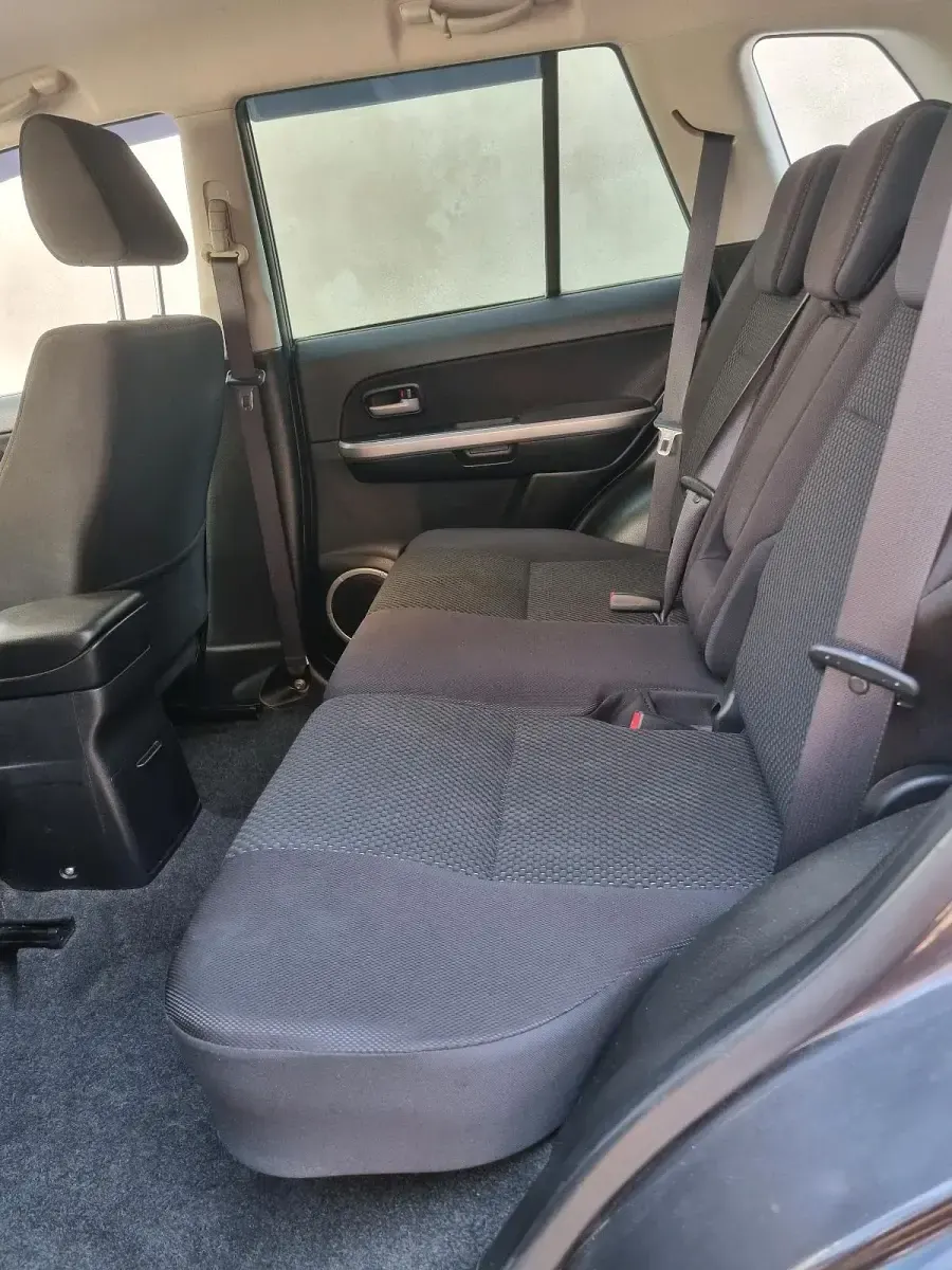 Gebraucht Suzuki Grand Vitara 130 PS (95 kW) 2010 Grau SUV