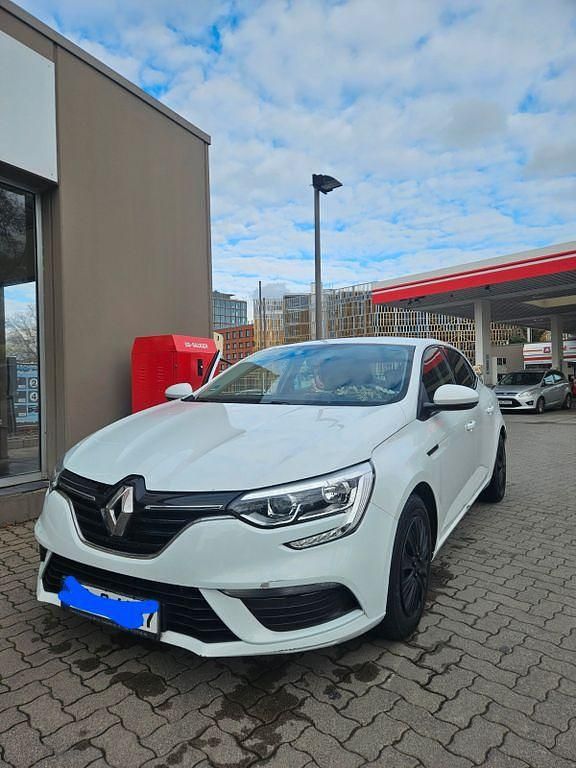 Gebraucht Renault Mégane IV Experience 101 PS (74 kW) 2017 Weiß Limousine