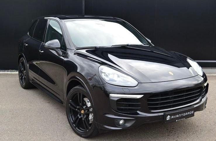 Schwarz Gebraucht 2016 Porsche Cayenne S SUV | 35.000 € (Teuer) - Bild 1/4