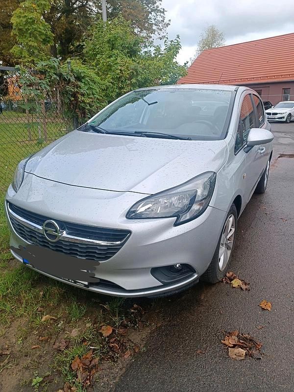 Gebraucht Opel Corsa 66 PS (48 kW) 2015 Silber Kleinwagen