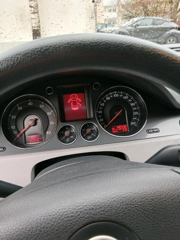 Usata VW Passat 116 CV (85 kW) 2006 Argento Berlina