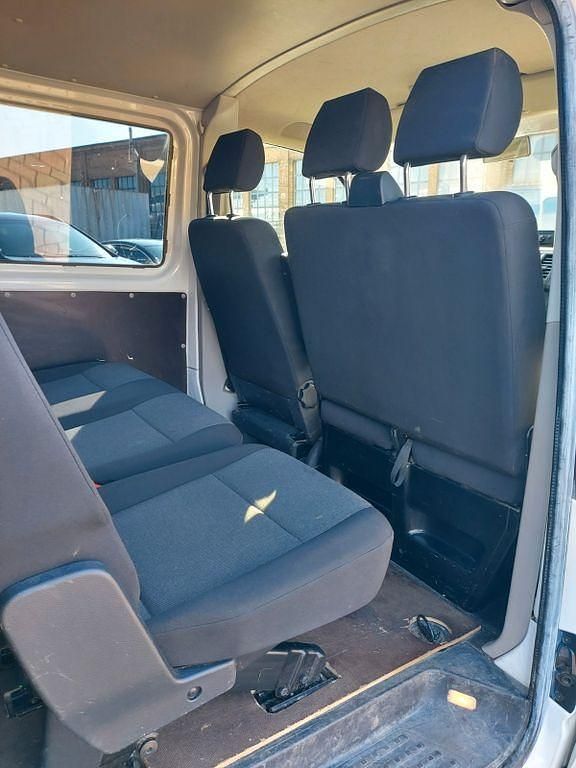 Gebraucht VW Transporter 102 PS (75 kW) 2018 Weiß Van