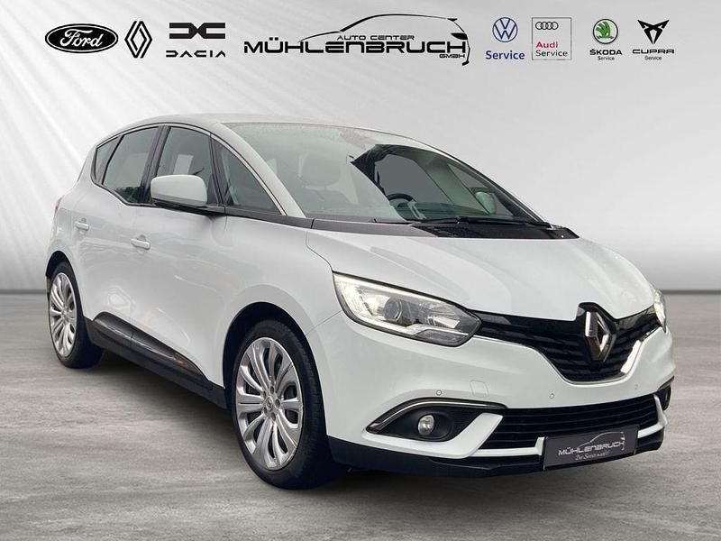 Gebraucht Renault Scénic IV Experience 116 PS (85 kW) 2017 Weiß Van / Kleinbus