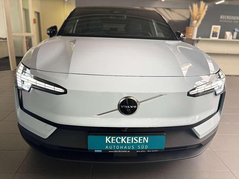 Gebraucht Volvo EX30 Ultra 200 kW (272 PS) 2025 Blau SUV