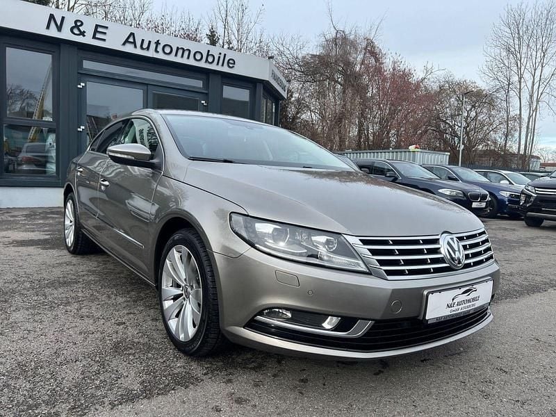 Usado VW CC 160 HP (117 kW) 2012 Bege Sedan