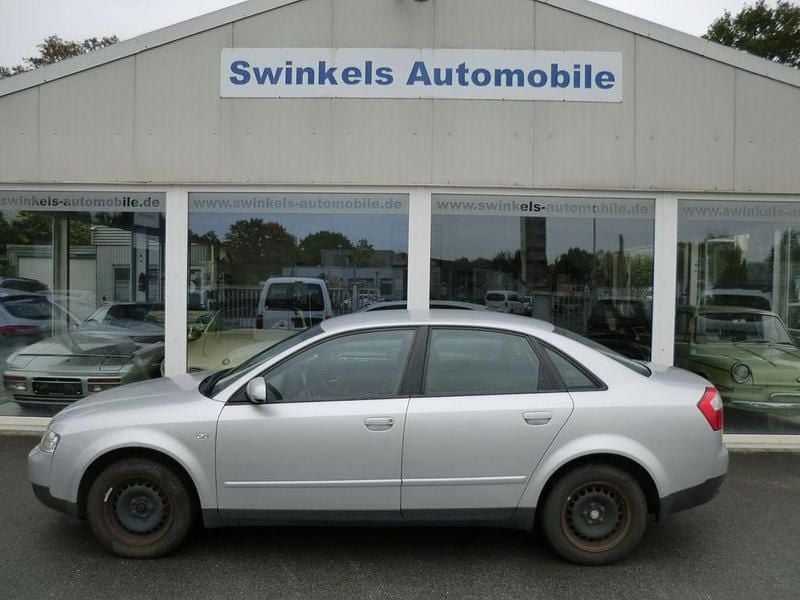 Gebraucht Audi A4 131 PS (96 kW) 2001 Grau Limousine
