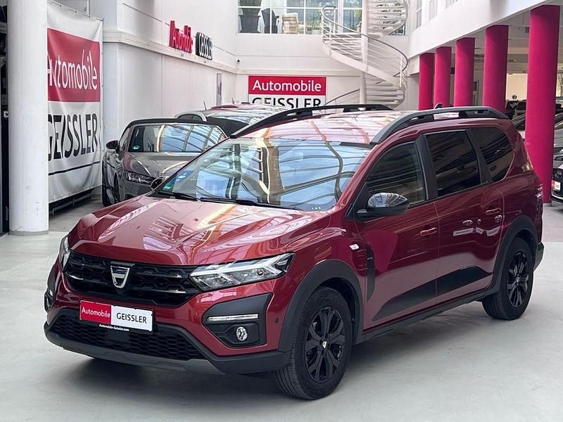 Braun Gebraucht 2022 Dacia Jogger Extreme Kombi | 17.990 € (Fairer Preis) - Bild 1/4