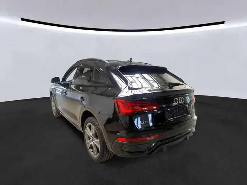 Gebraucht Audi Q5 Sportback Advanced 286 PS (210 kW) 2022 Mythosschwarz metallic SUV