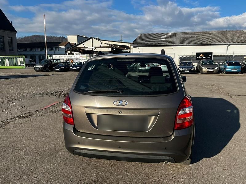 Gebraucht Lada Kalina 98 PS (72 kW) 2016 Grau Kombi