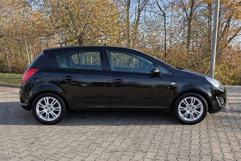 Gebraucht Opel Corsa Edition 80 PS (58 kW) 2009 Schwarz Kleinwagen