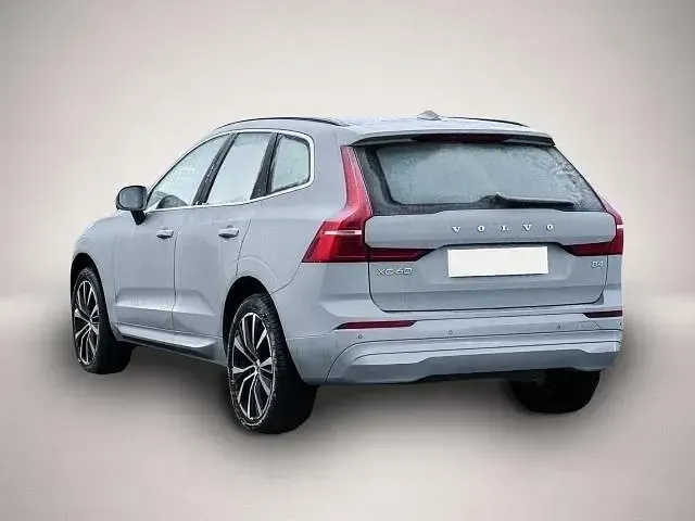 Gebraucht Volvo XC60 Core 197 PS (144 kW) 2023 Manufacturer SUV