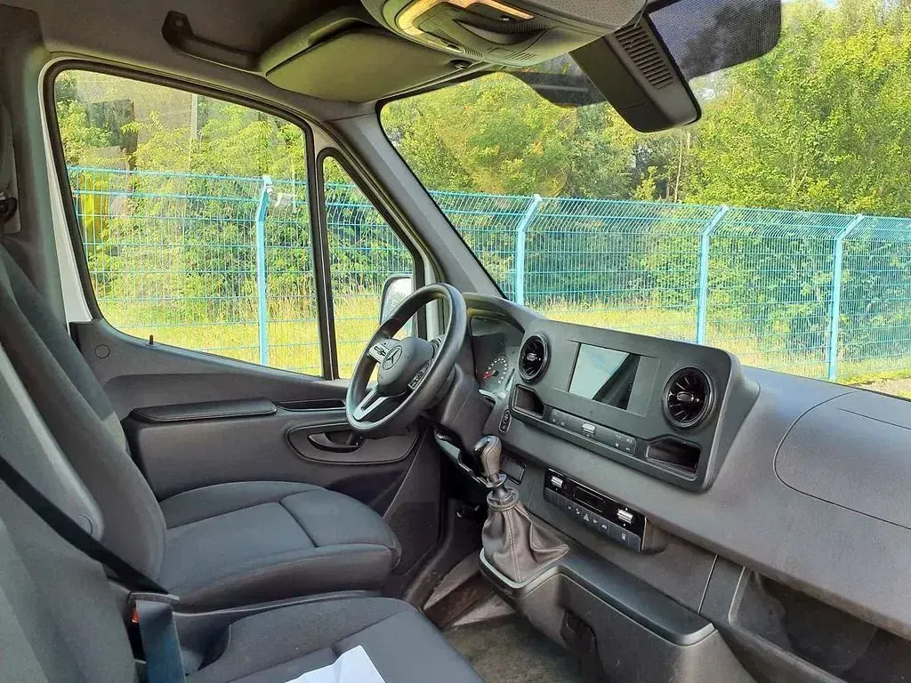 Gebraucht Mercedes Sprinter 143 PS (105 kW) 2021 Weiß Van