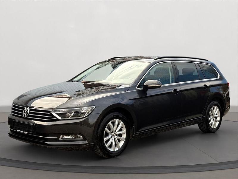 Grau Gebraucht 2019 VW Passat Comfortline Kombi | 20.990 € (Fairer Preis) - Bild 1/4