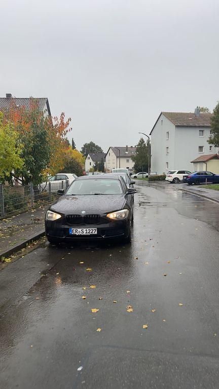 Schwarz Gebraucht 2012 BMW 114 Kleinwagen | 5.800 € (Fairer Preis) - Bild 1/4