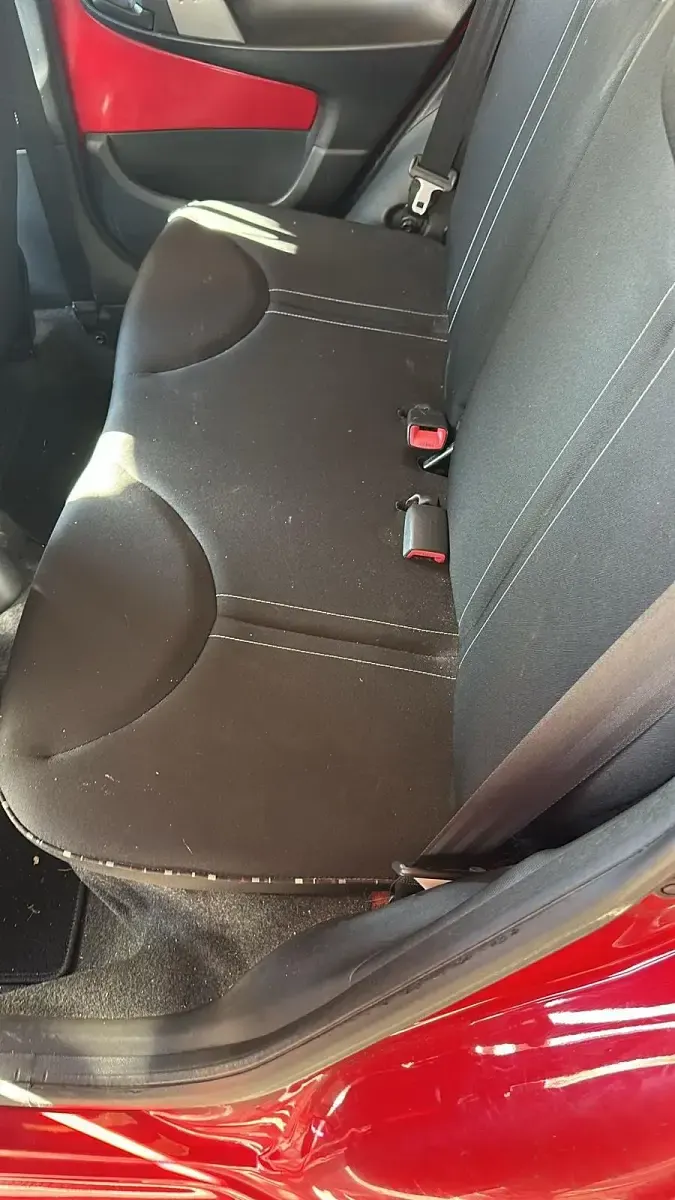 Gebraucht Citroën C1 68 PS (50 kW) 2012 Rot Kleinwagen