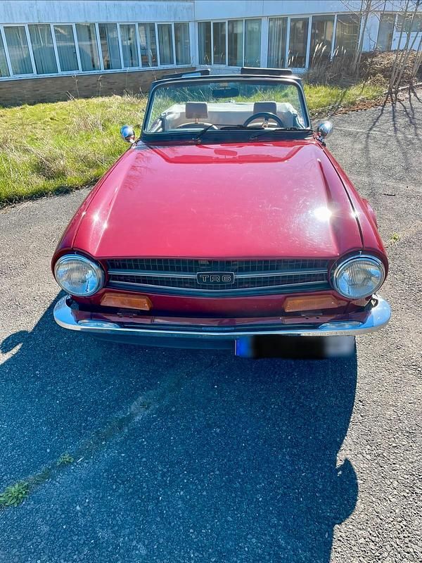 Gebraucht Triumph TR6 95 PS (69 kW) 1974 Rot Cabrio