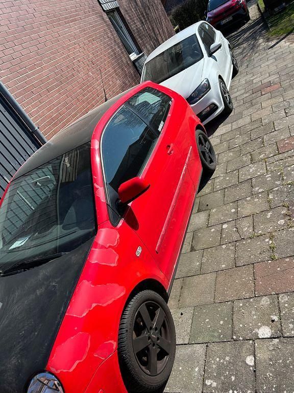 Gebraucht VW Polo Basis 54 PS (39 kW) 2002 Rot Limousine