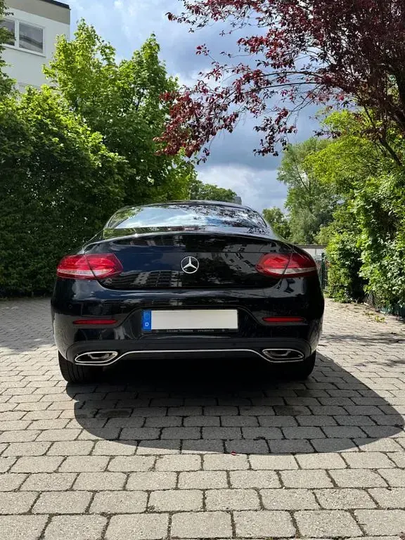 Gebraucht Mercedes C200 184 PS (135 kW) 2016 Schwarz Coupé