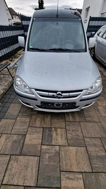 Silber Gebraucht 2010 Opel Combo Limousine | 1.200 € (Superpreis) - Bild 1/4