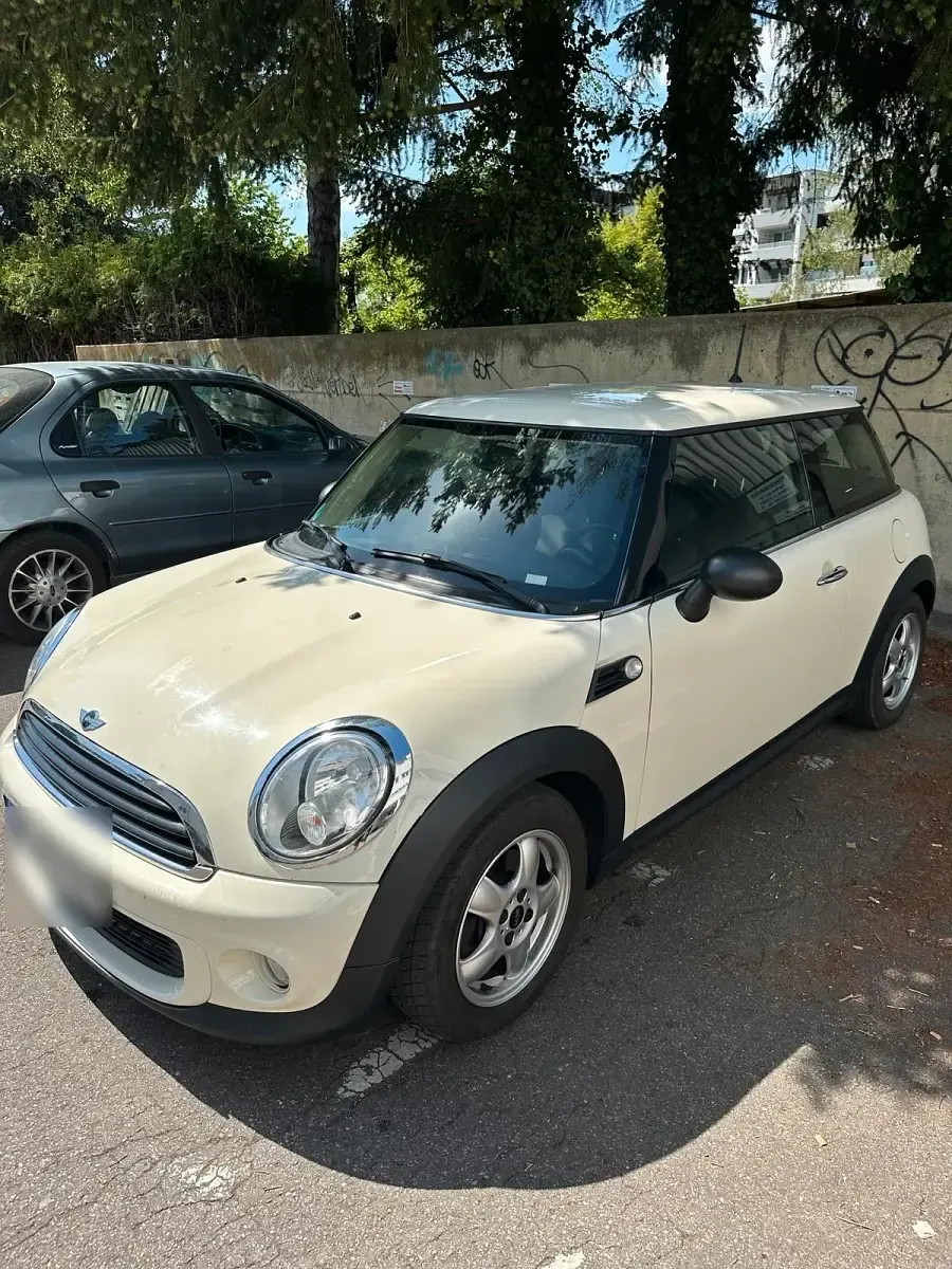 Gebraucht Mini Cooper Coupé 75 PS (55 kW) 2012 Weiß Coupé
