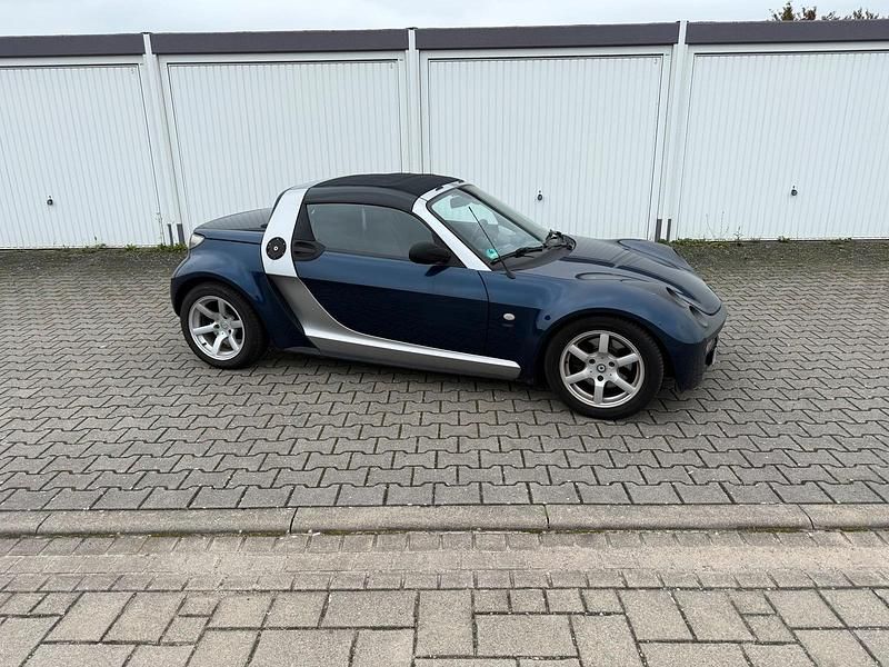 Blau Gebraucht 2007 Smart Roadster Brabus Cabrio | 3.400 € - Bild 1/4