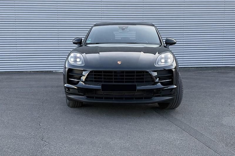 Gebraucht Porsche Macan 245 PS (180 kW) 2021 Schwarz SUV