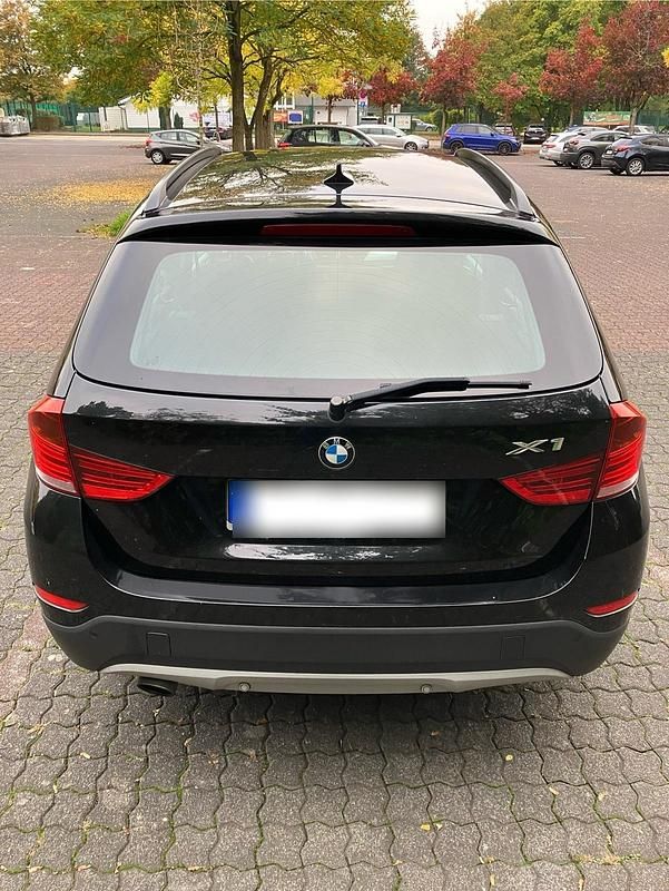 Używany BMW X1 150 KM (110 kW) 2014 Czarny SUV