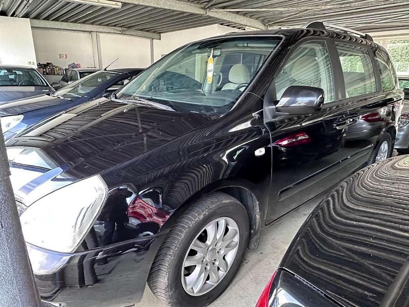 Gebraucht Kia Carnival EX 185 PS (136 kW) 2008 Midnightblack Van / Kleinbus