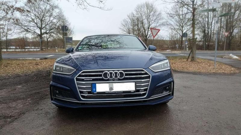 Gebraucht Audi A5 Cabriolet Sport 252 PS (185 kW) 2017 Blau Cabrio