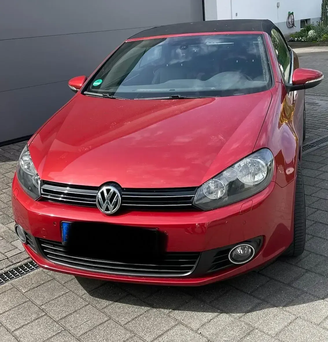 Gebraucht VW Golf Cabriolet 105 PS (77 kW) 2012 Rot Cabrio