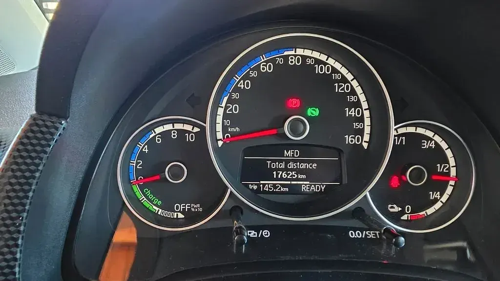 Gebraucht VW e-up! 61 kW (83 PS) 2022 Grau Kleinwagen