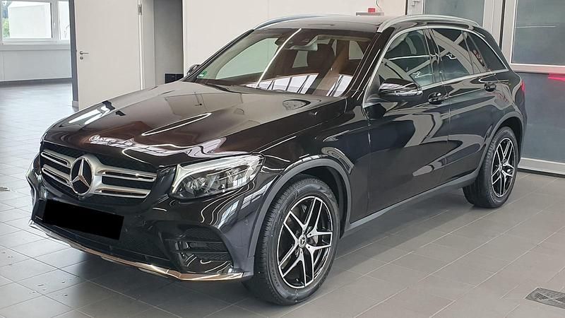 Gebraucht Mercedes GLC250 AMG 211 PS (155 kW) 2017 Schwarz SUV