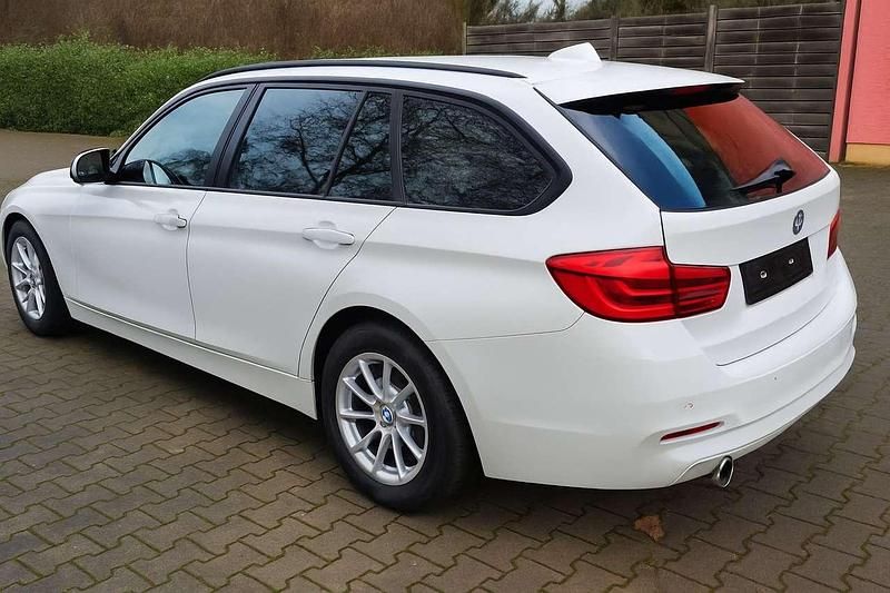 Gebraucht BMW 316 116 PS (85 kW) 2013 Alpinweiss 3 Kombi
