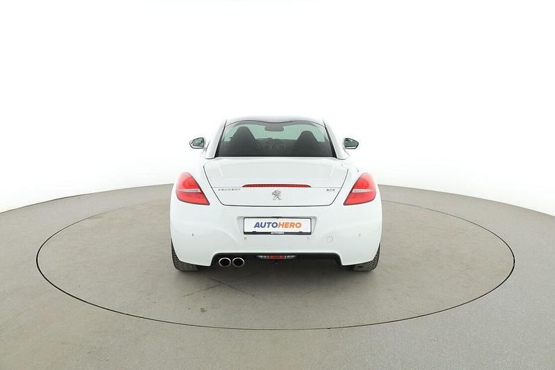 Gebraucht Peugeot RCZ Basis 156 PS (114 kW) 2015 Weiß Coupé