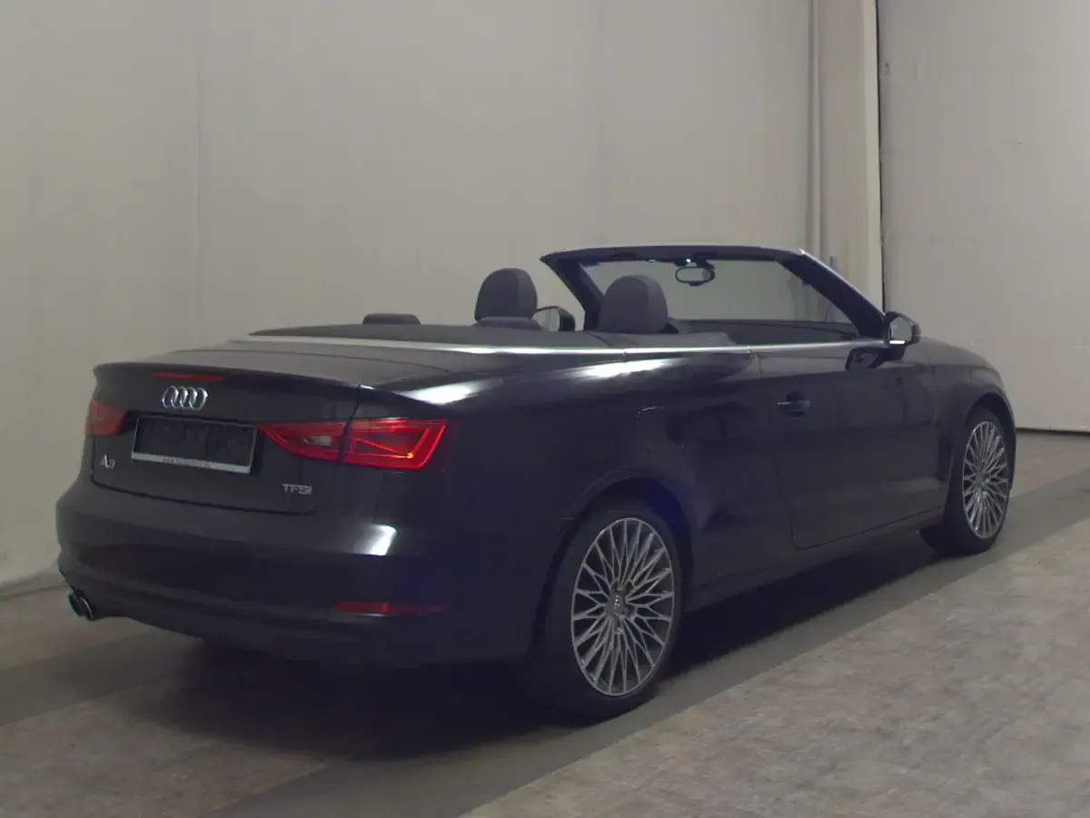 Gebraucht Audi A3 Cabriolet Ambition 140 PS (102 kW) 2014 Schwarz Cabrio