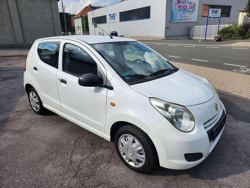 Gebraucht Suzuki Alto 68 PS (50 kW) 2011 Weiß Kleinwagen