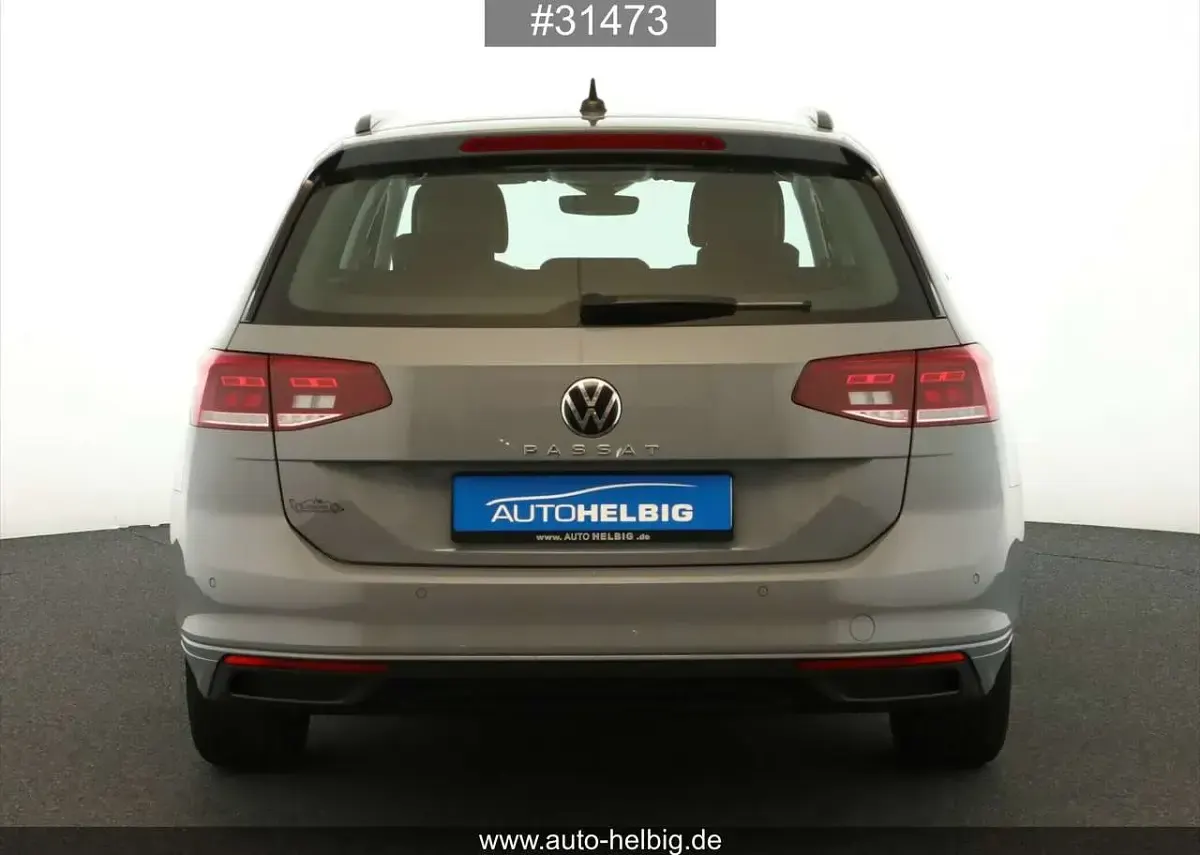 Gebraucht VW Passat Business 150 PS (110 kW) 2022 Grau Kombi